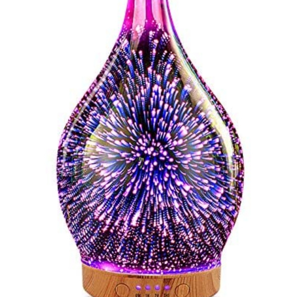 NIB color changing oil diffuser
